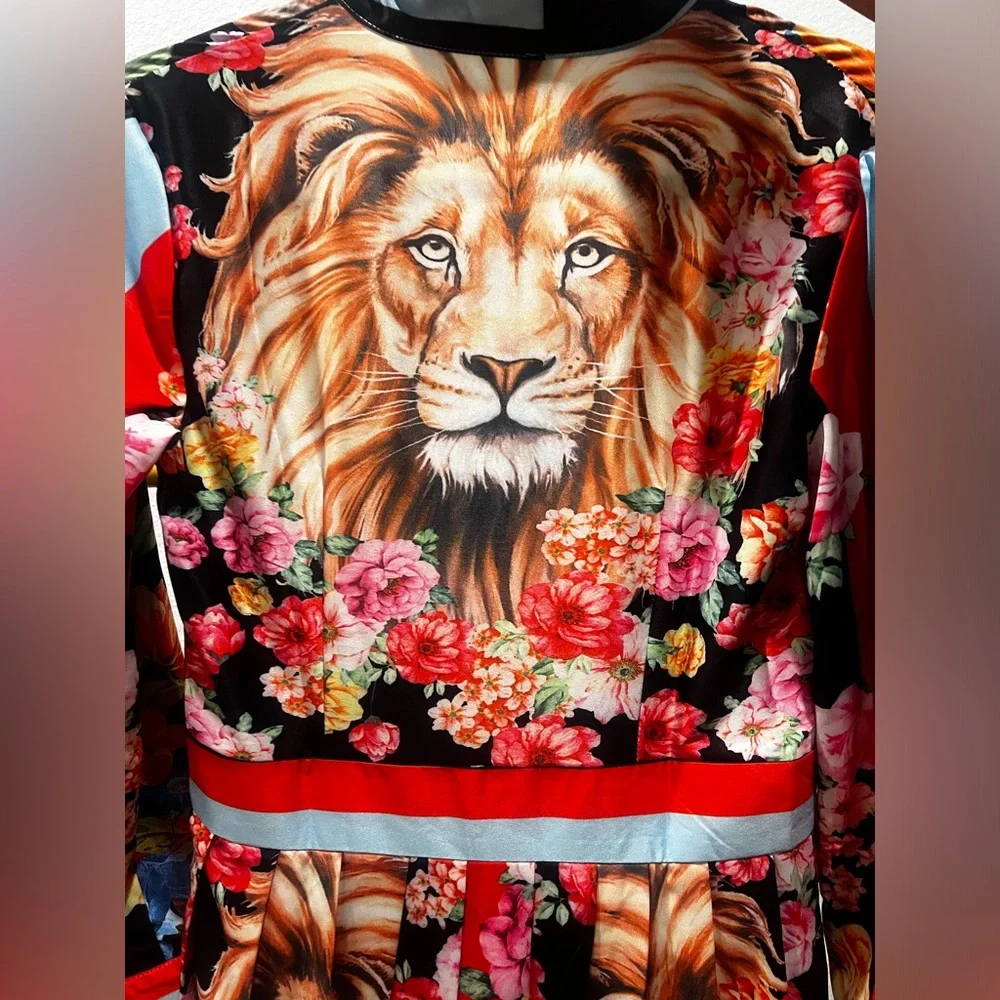 Lai Meng Five Cats Dress - Picture 5 of 12